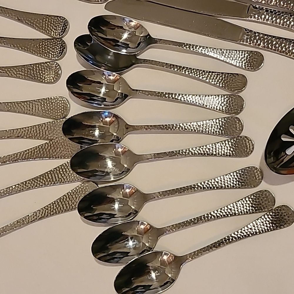 Towle Stainless Living Collection 45 Pieces, Hammered Flateware Silverware Fork - Picture 5 of 16